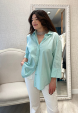 camisa básica oversize agua marina